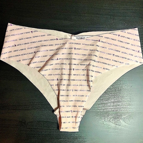 🦚2/$12- Victoria’s Secret Light Pink No Show Panties- Size XL- NWOT - Picture 1 of 3